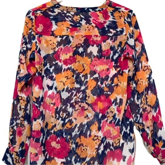 Liz Claiborne Watercolor Floral Abstract Long Sleeve Blouse Size Small - Picture 9 of 14